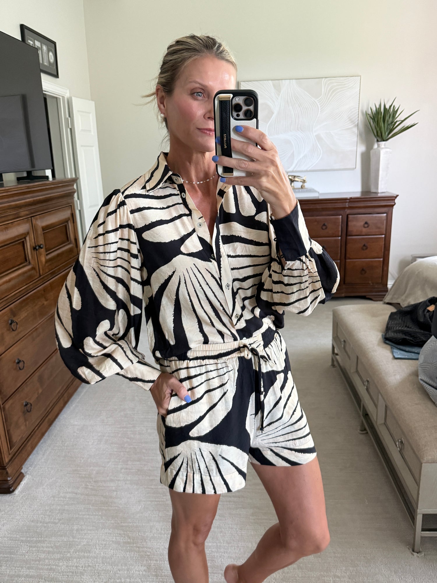 Silky Palm Set Styling