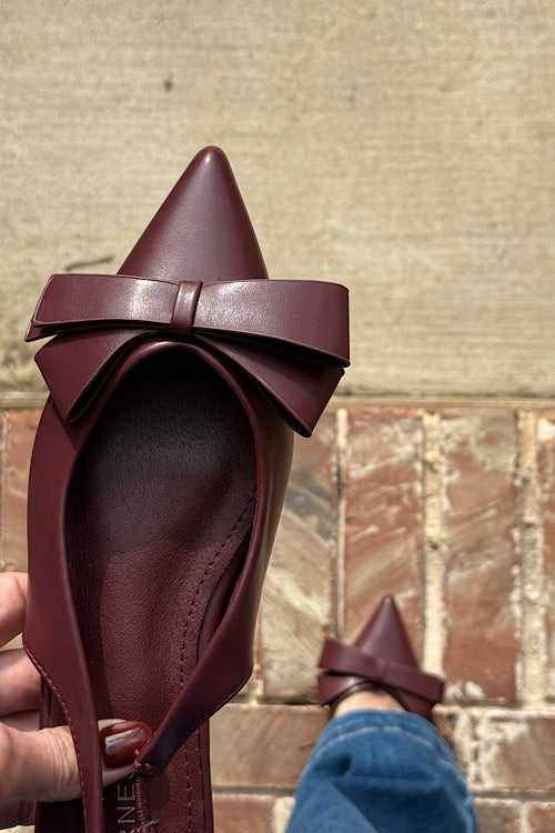 Take a Bow Wine Flat