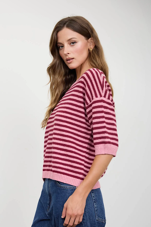 Stripe Contrast Trim Short Sleeve Knit Sweater - Burgundy